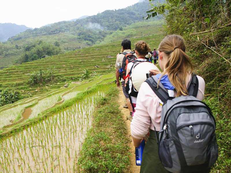 3 Days Mai Chau Easy Trekking and Homestay